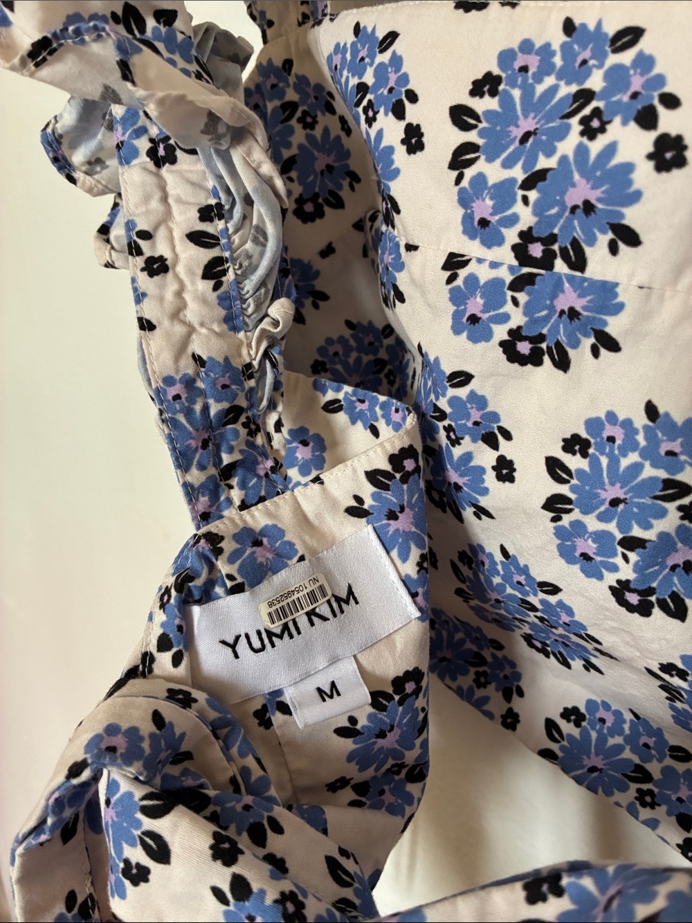 Floral Ruffle Strap Crop Top - Blue/White - Picture 3 of 3